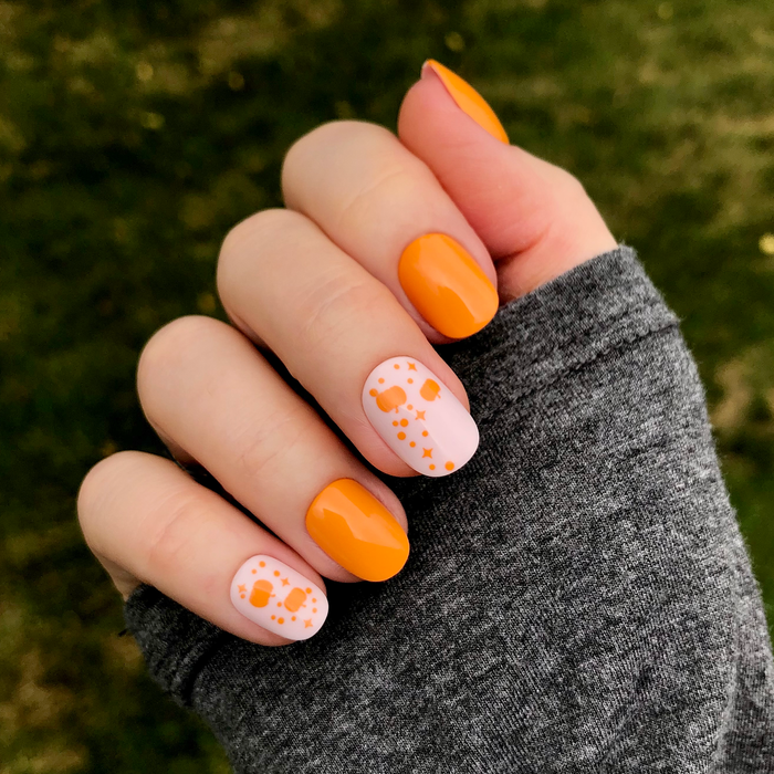 Pumpkin Party - Press-On | Extra Short | Round