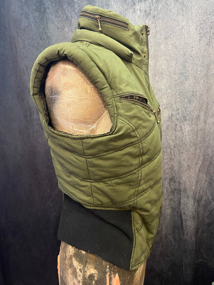 AYYAWEAR VEST WOMENS MEDIUM