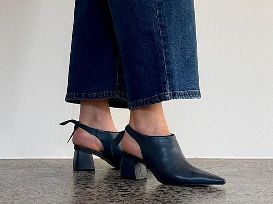 Carrano Biddy available in 3 colours