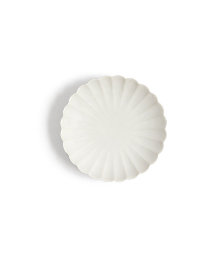 Chrysanthemum Plate - Medium