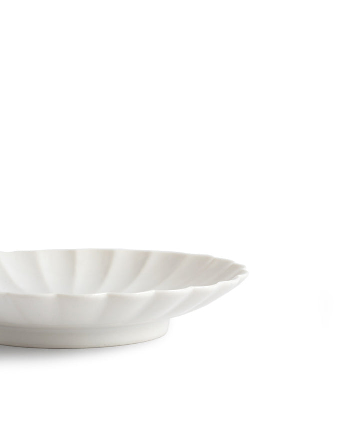 Chrysanthemum Plate - Medium