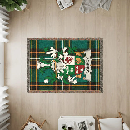 The three sizes available for the Conroy woven cotton blanket.