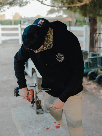 Corpo Lightweight Pullover - White / Black