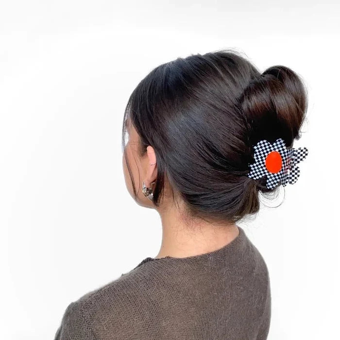 Flower Claw