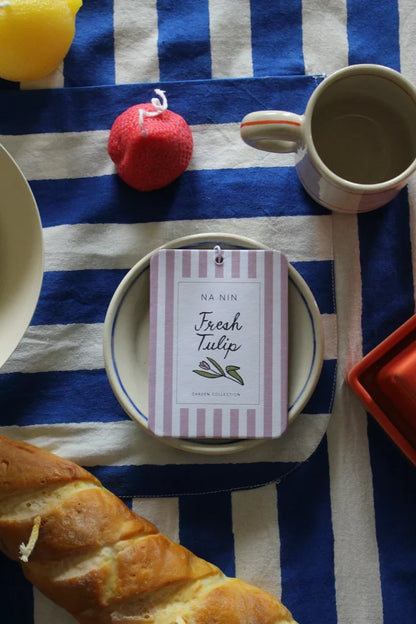 Fresh Tulip Fragrance Card