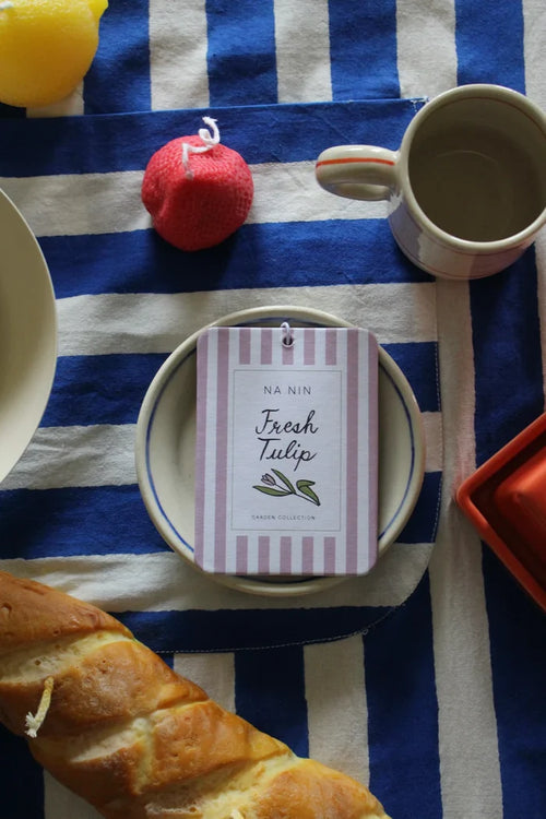 Fresh Tulip Fragrance Card