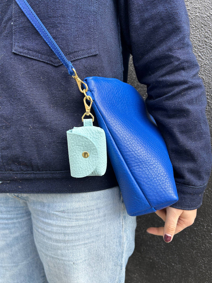Fuchsia Hair on Hide Airpod Case