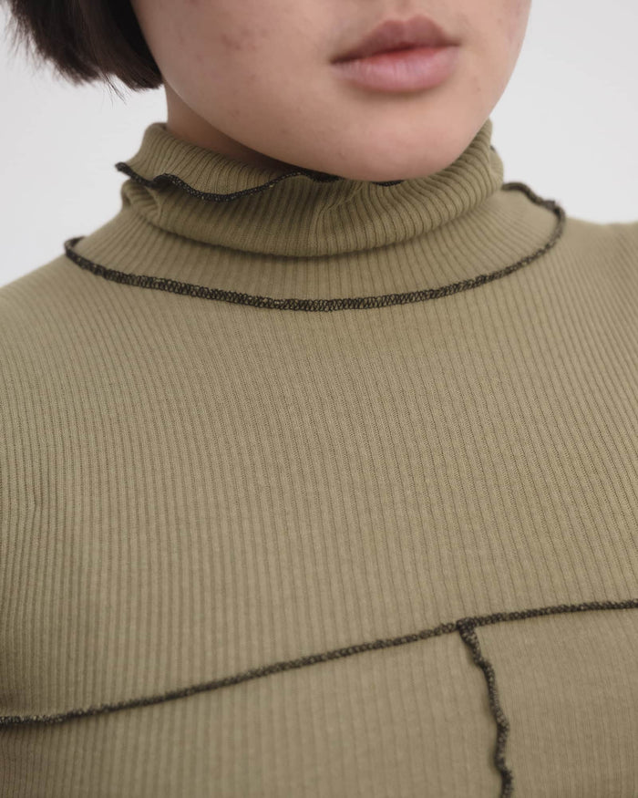 Moss Cinder Turtleneck Tank