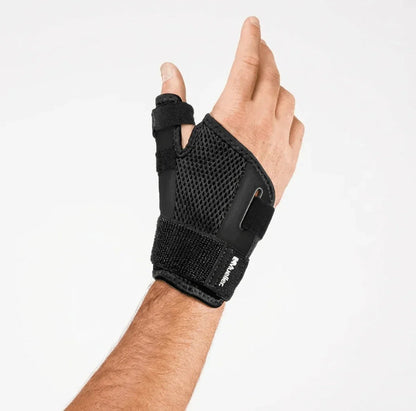 Mueller Reversible Thumb Stabilizer, One Size, Black - Happy Bargain Bin