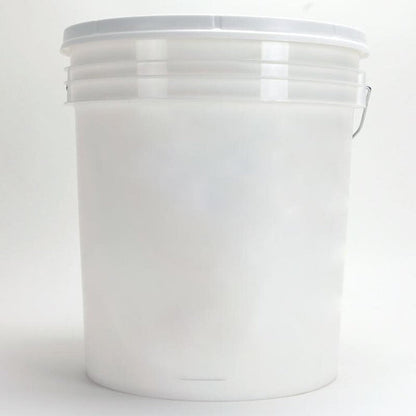Plastic Wine Fermenter w/ Lid 7.9 Gal