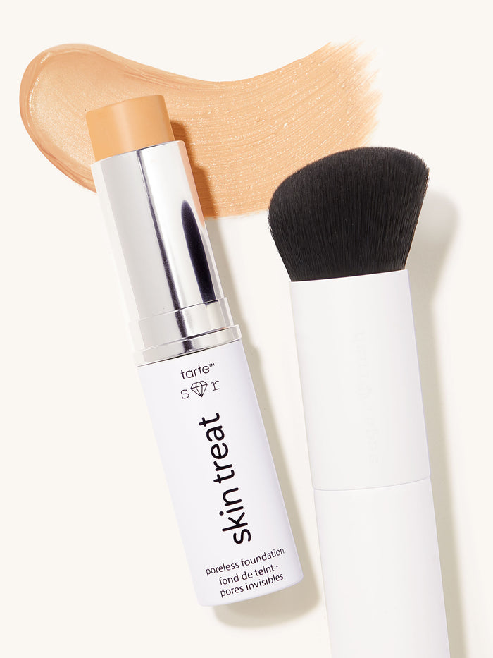 skin treat poreless foundation stick image number 4