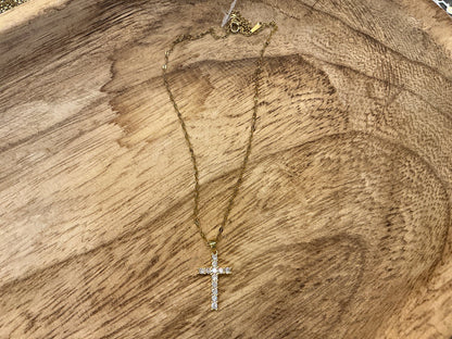 SPARKLE CROSS NECKLACE