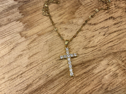SPARKLE CROSS NECKLACE