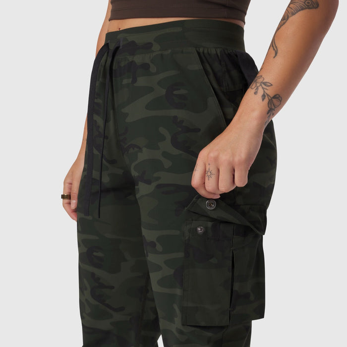 W032. Tetra-Lite® Cargo High Rib Jogger - Dark Camo